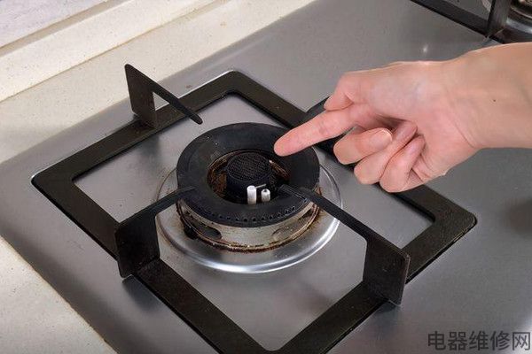 老式单灶燃气灶火小怎么办？燃气灶火焰小怎么调节