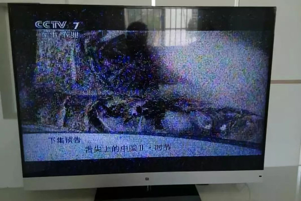 液晶电视出现竖彩条